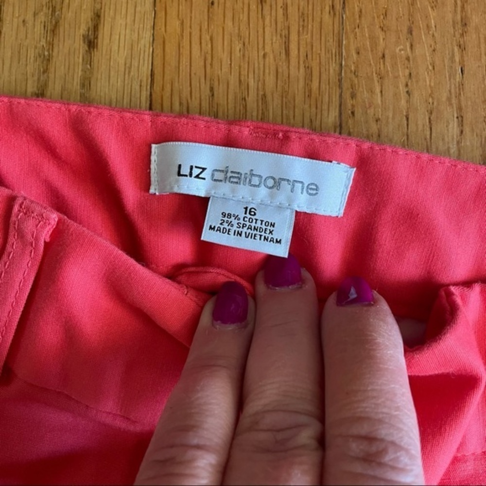 Liz Claiborne pixie pants - Picture 3 of 10